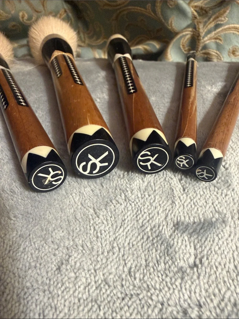 Natural Wood Handle Makeup Brush Set - Brown